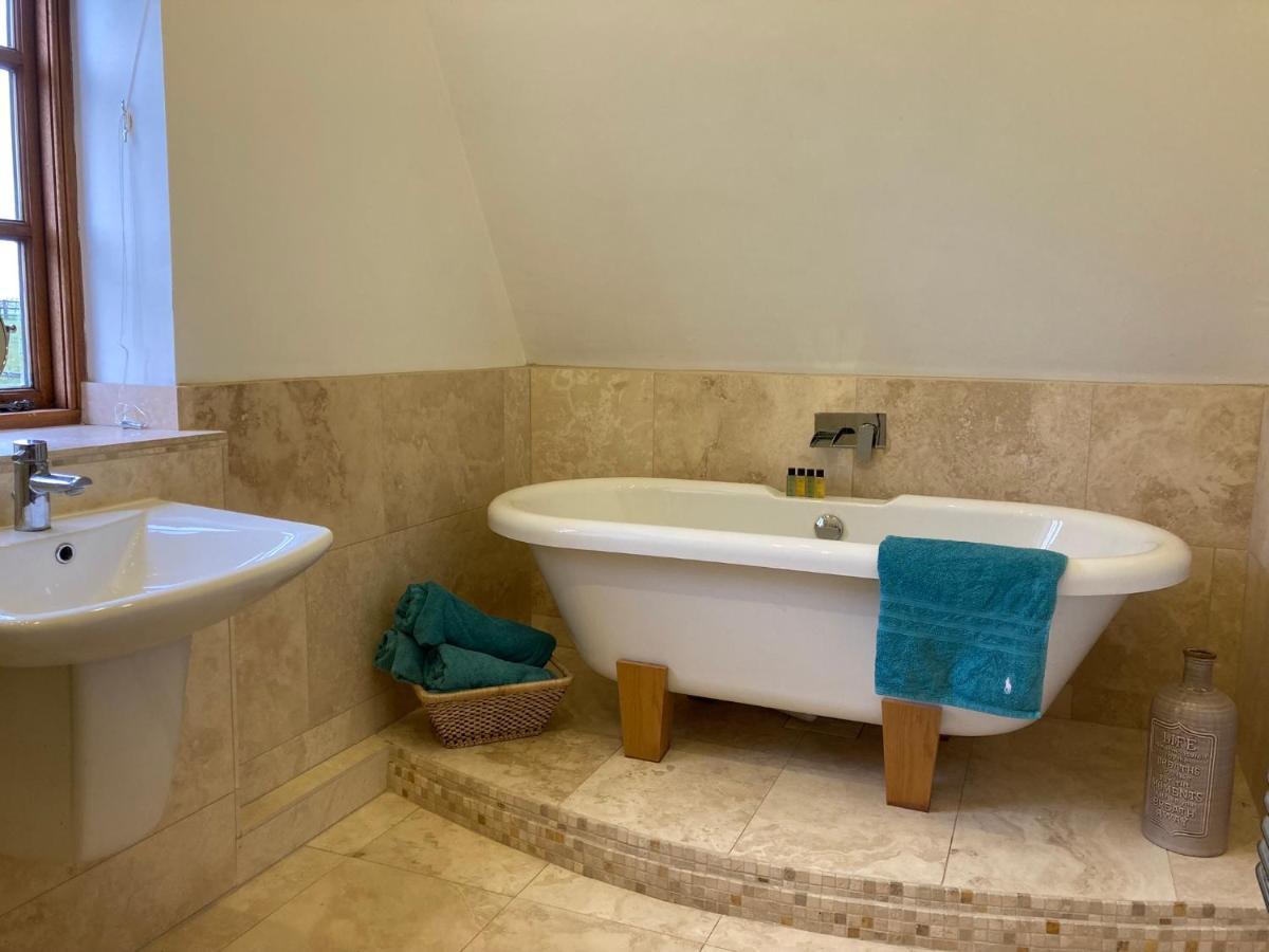 2 Beds & Living In Our Idyllic Country Cottage 베드퍼드 외부 사진